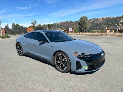 2022 Audi e-tron GT Prestige
